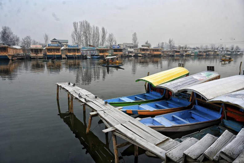 Srinagar shivers at minus 4.1 degree Celsius, coldest so far